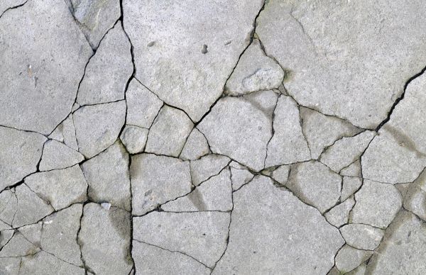 Cost of Concrete Crack Repair in Topeka
