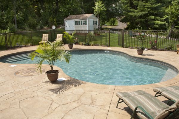 Cost of Concrete Pool Deck Repair in Topeka