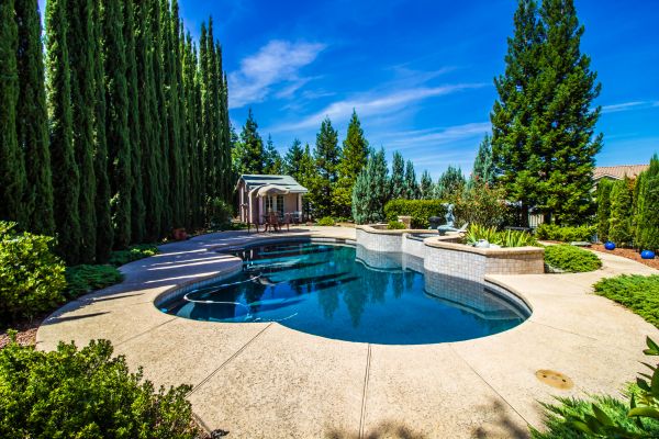 Cost of Pool Pavement Repair in Topeka